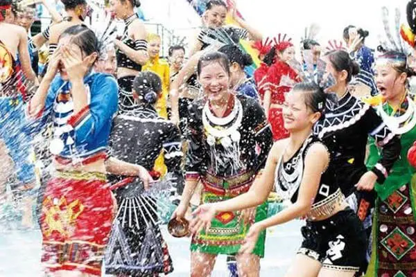 Li Love & Harvest Festival