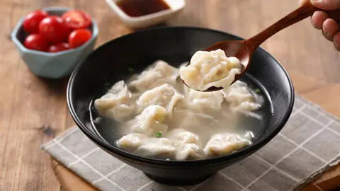 Boiled Jiaozi ready to serve